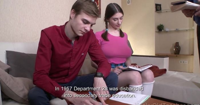 Грудастые русские студентки: 1000 отборных роликов